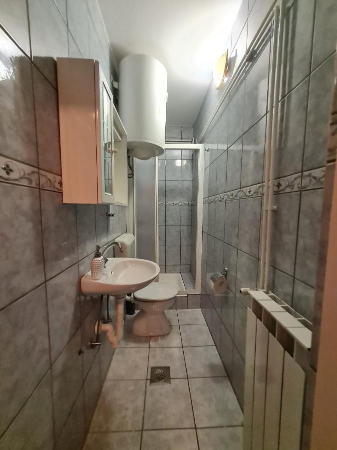 Apartments Nada Mundanije Zewnętrze zdjęcie