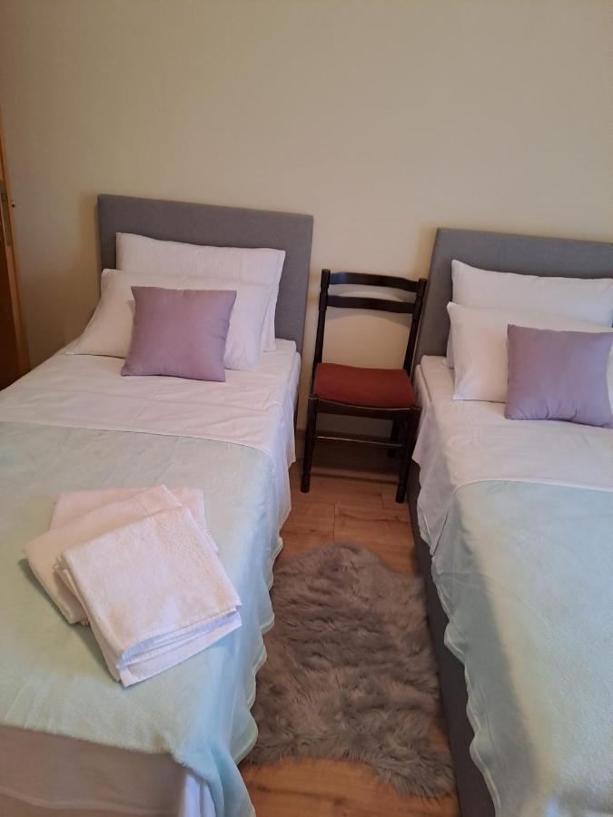 Apartments Nada Mundanije Zewnętrze zdjęcie
